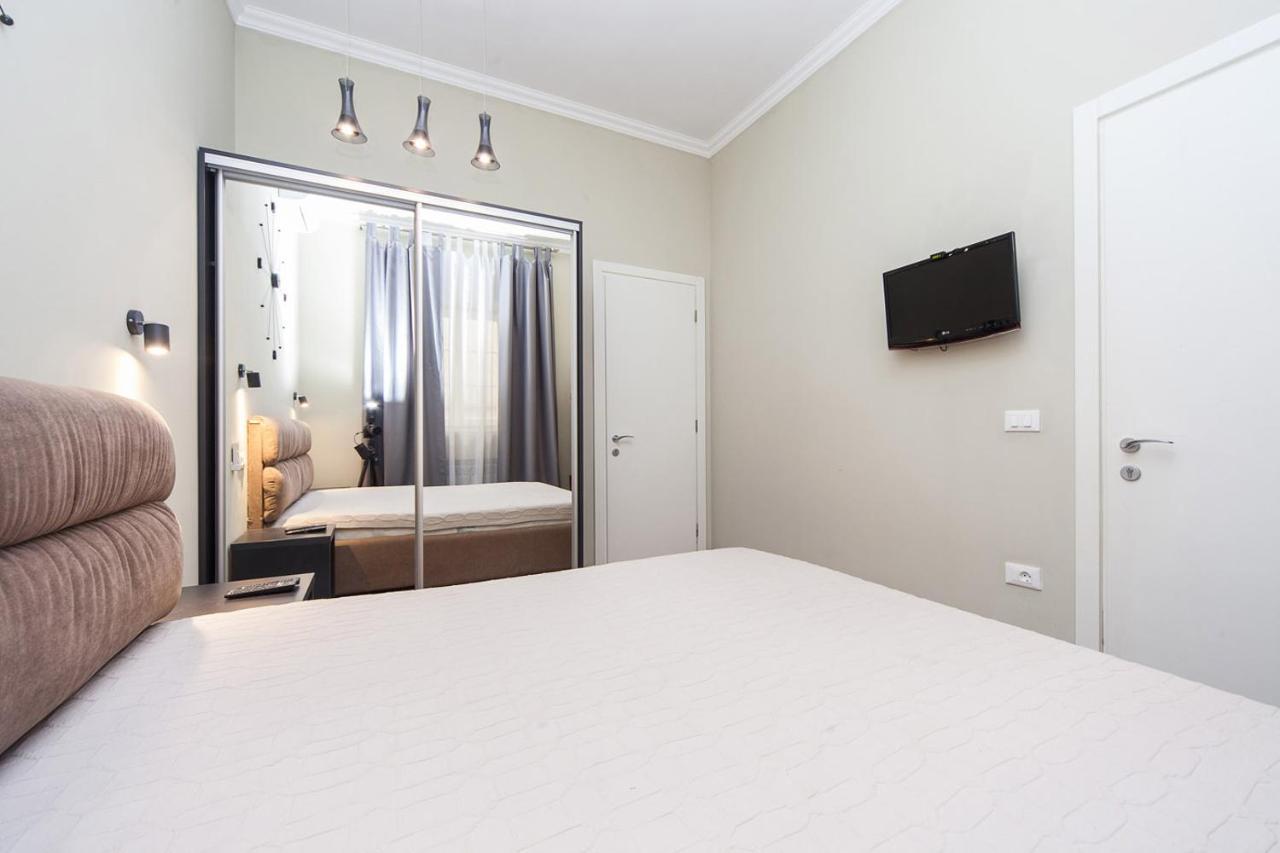 Goodrest On Deribasovskaya Apartamento Odessa Exterior foto