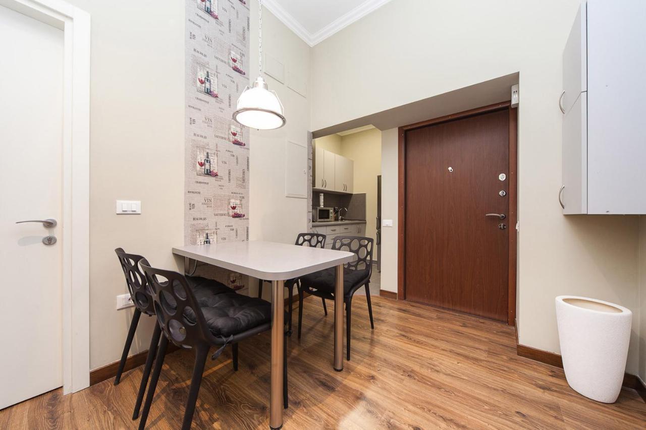 Goodrest On Deribasovskaya Apartamento Odessa Exterior foto